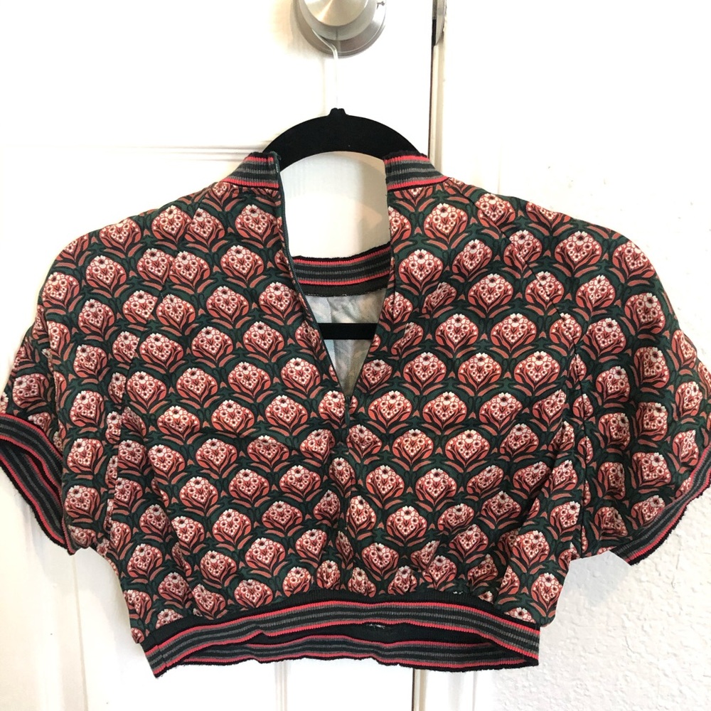 Patterned crop top - Picture 4 of 4